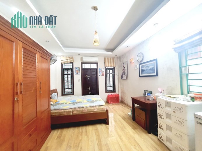 PHỐ XÃ ĐÀN - TRUNG TÂM ĐỐNG ĐA - 35M2 X 5 TẦNG - NHÀ ĐẸP GẦN PHỐ - NHỈNH 5 TỶ