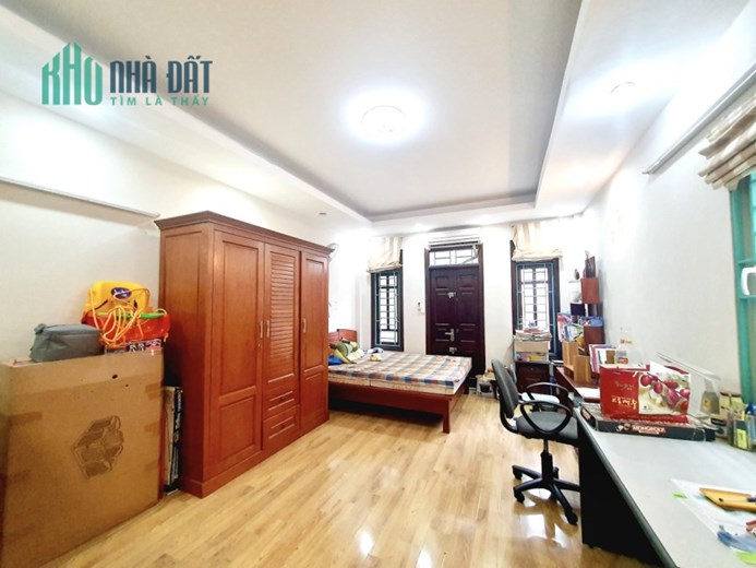 PHỐ XÃ ĐÀN - TRUNG TÂM ĐỐNG ĐA - 35M2 X 5 TẦNG - NHÀ ĐẸP GẦN PHỐ - NHỈNH 5 TỶ