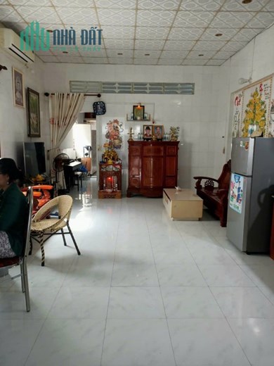 NHÀ BÁN :MT. CHÍNH CHỦ. XE HƠI NGỦ TRONG NHÀ. ĐƯỜNG ẤP GIỒNG LỚN.XẢ HÒA ÂN.HUYỆN CẦU KÈ.TỈNH TRÀ