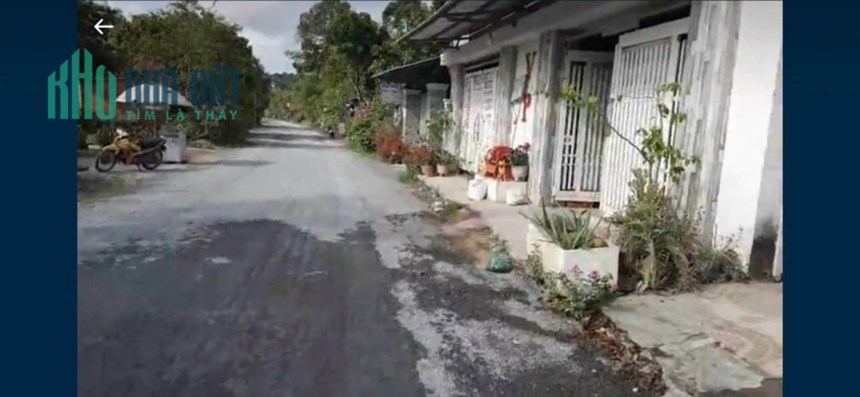 NHÀ BÁN :MT. CHÍNH CHỦ. XE HƠI NGỦ TRONG NHÀ. ĐƯỜNG ẤP GIỒNG LỚN.XẢ HÒA ÂN.HUYỆN CẦU KÈ.TỈNH TRÀ