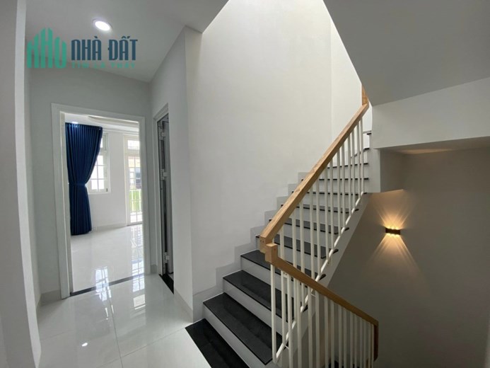 Bán nhà Mặt tiền Bắc Ái - Phan Đình Phùng, 60m2 (4x15m), 4 tầng, 6PN, giảm 9.5 tỷ (TL)