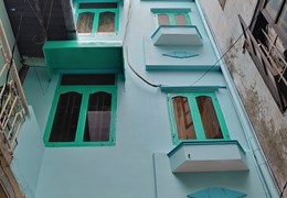 Cho thuê nhà nguyên căn CÓ NỘI THẤT hẻm to, thoáng mát, yên tĩnh, phù hợp với hộ gia đình nhỏ