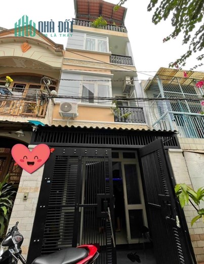 Nhà Đẹp Ở Ngay Sạch Sẽ Như Mới,  Gần Chợ, Hẻm Thông Tứ Tung  Sát Mặt Tiền