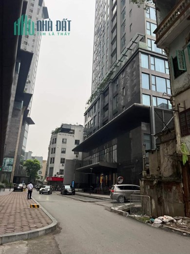 MẢNH ĐẤT VÀNG TÂY HỒ - PHỐ THỤY KHUÊ. 190M X 3T X MT 9.6M. GIÁ 42 TỶ