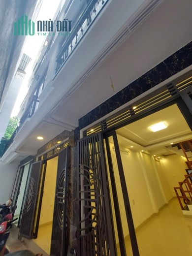Bán nhà Thanh Nhàn , Giá giảm chào 300tr , 46m2 , mặt tiền 6,2m , chỉ 3,7 tỷ , 10m ra ngõ ô tô