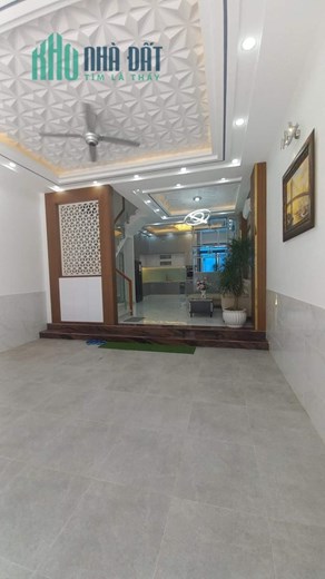 4 TẦNG, 5.3x16m, TẶNG NỘI THẤT SỊN SÒ, HTP NHÀ BÈ