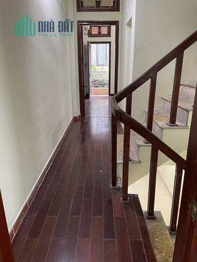 Cho thuê Nhà 3.5 tầng Phú Thượng Tây Hồ 40m2 4 ngủ 3wc gần trường, chợ 10tr/tháng