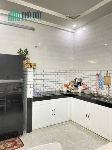 TÂN HÓA - Q11 1 XẸC GẦN MẶT TIỀN - 40M2 - NỘI THẤT XỊN XÒ. GIÁ CHỈ : 4.5 TỶ TL.