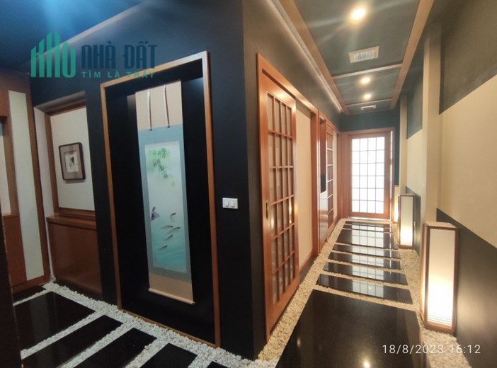 Cần Tìm Người Thuê nhà mặt phố Triệu Việt Vương, HBT