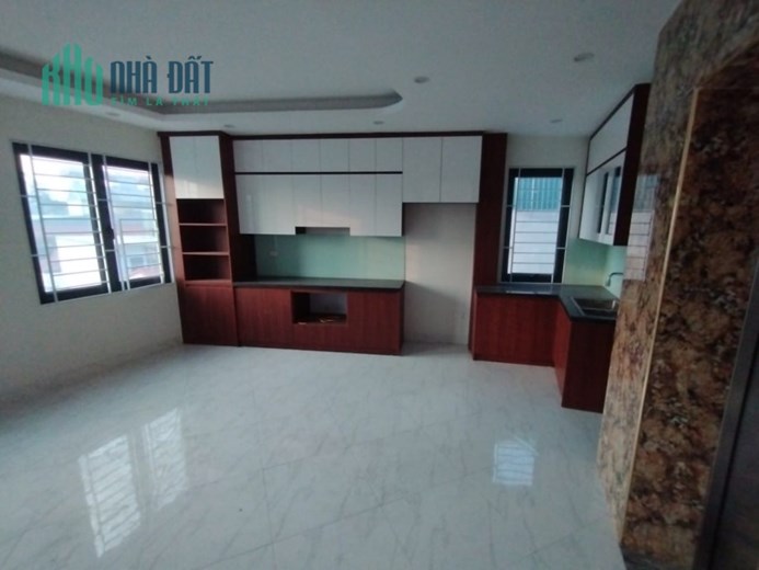 Cho thuê nhà, CHDV, 45m2, 7T, thang máy, 5PKK. 25tr,Xuân La, Tây Hồ.