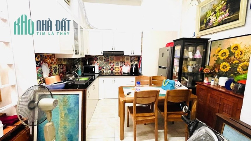 Cho thuê nhà Mới Đẹp Khương Thượng, Đống Đa 40m 5Tang hơn 10 tr ở và KD  4PN