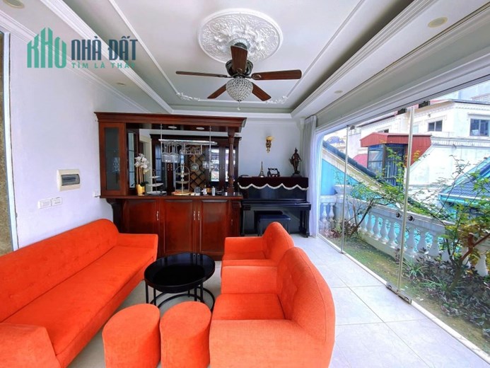 cho thuê biệt thự cầu giấy 110mx4T 4PN phun NT giá hơn 10 tr làm cafe on ở  ngay