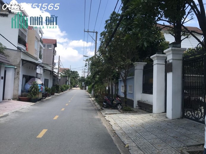 BIỆT THỰ SÂN VƯỜN NGAY SAU GIGAMALL, KÈM 18 PHÒNG CHDV LUÔN FULL DÒNG TIỀN 50TR/THÁNG. CHỈ 28 TỶ
