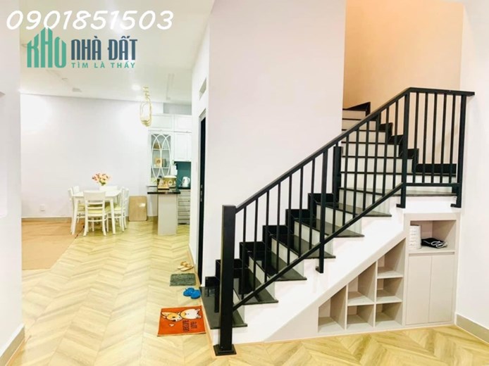BÁN NHÀ GẦN MT LÂM VĂN BỀN - NỞ HẬU . 80.6M2 . 6.9 TỶ
