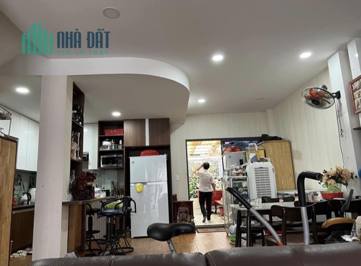 Bán nhà BTCT kiên cố 3 tầng lầu mặt tiền đường số sát đường Trần Não, Phường Bình An Quận 2, giá