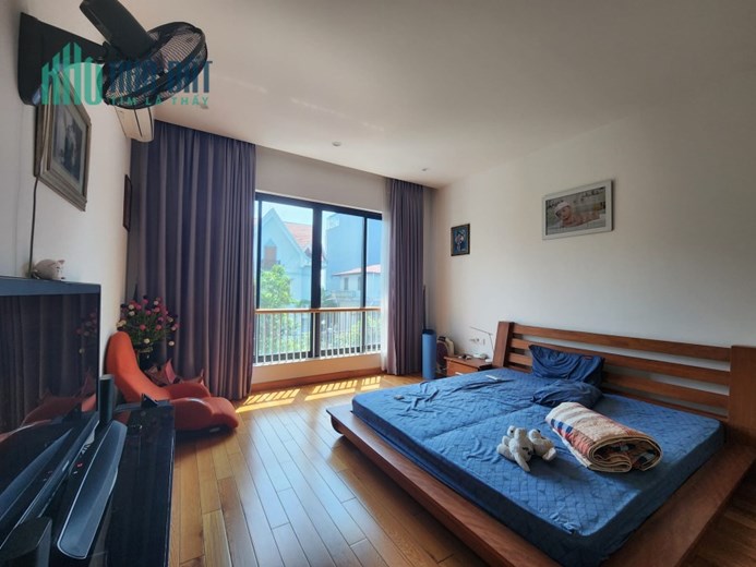 Bán nhà phô Tư Đình cực đẹp, Ô tô tránh, 180 m2, 4T, nhĩnh 18 tỷ.
