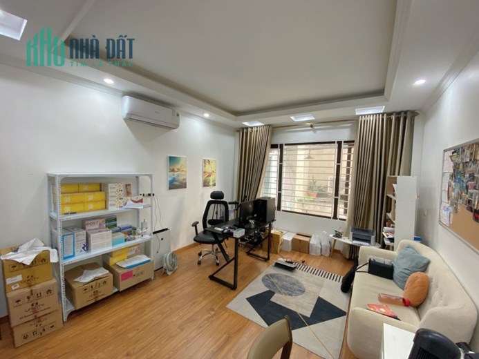 VÕNG THỊ NHÀ ĐẸP 42M 7 TẦNG MT4M GIÁ CHỈ 10 TỶ