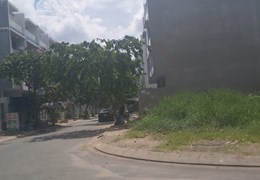Đất thổ cư 420m2 , Tân Quy, Quận 7 chỉ:26,5 Tỷ - 60 Tr/m2 Rẻ nhất khu vực
