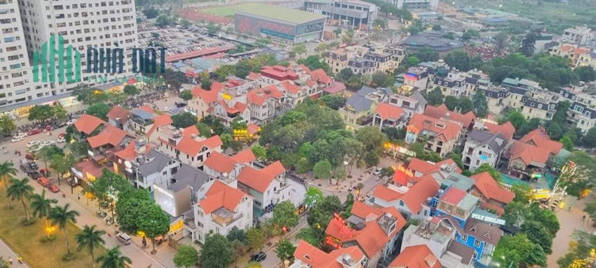RẺ TỤT QUẦN ! CẮT LỖ BÁN GẤP  BIỆT THỰ KHU ĐÔ THỊ KIỂU MẪU LINH ĐÀM ĐẦU TIÊN CỦA VIỆT NAM 200 MÉT