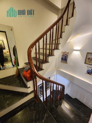 BÁN GẤP TRẦN KHÁT CHÂN, Ô TÔ ĐỖ GẦN, NHÀ ĐẸP Ở NGAY 60m x 4T, 5.2 TỶ 0901753139