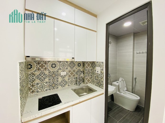 Cho Thuê Phòng 1194 Láng, Mới tinh, Full Đồ, Có Ban Công, 27m2, 3tr5