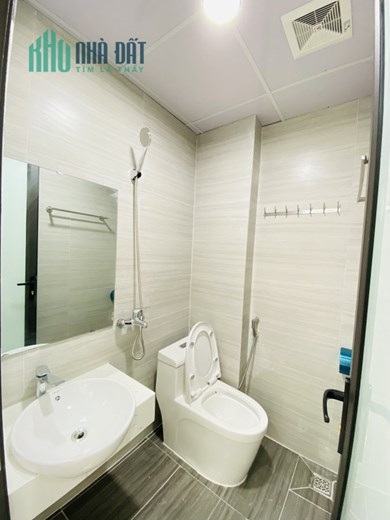 Cho Thuê Phòng 1194 Láng, Mới tinh, Full Đồ, Có Ban Công, 27m2, 3tr5