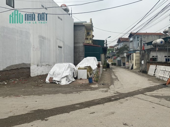 Bán đất 92,5m2 trung tâm xã Thanh Trù, vĩnh Yên 1.9 tỷ.Liên hệ: 0986.454.393 - 0986.797.222