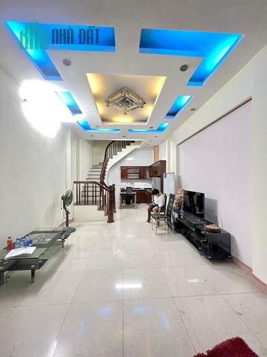 Nhà Minh Khai 44m2- 4T ở luôn ô tô, nói không với quy hoạch , giá rẻ chỉ 3 tỷ 75