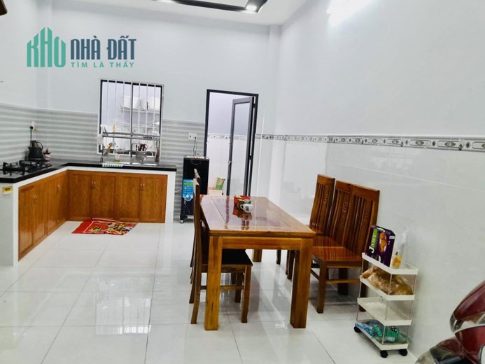 Nhà mặt tiền kinh doanh DT 4x18 giá chỉ có 4.95 tỷ Hiệp Thành Quận 12