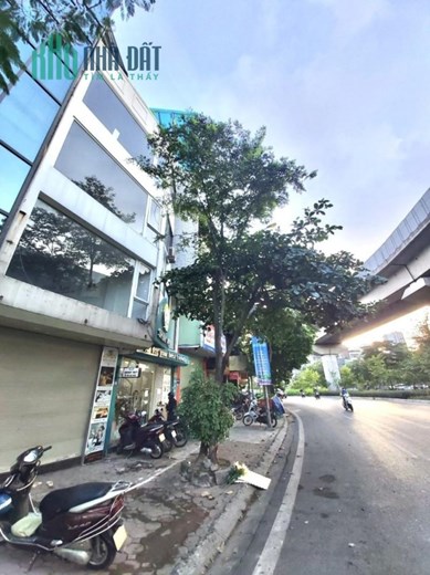 Chính Chủ Nhờ Cho Thuê Nhà Riêng KD mặt phố Hoàng Cầu, quận Đống Đa