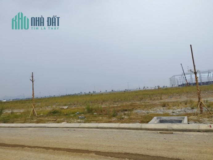 Bán đất KCN Vân Trung 2ha đến 30ha, giao thông thuận tiện, hạ tầng chất lượng.