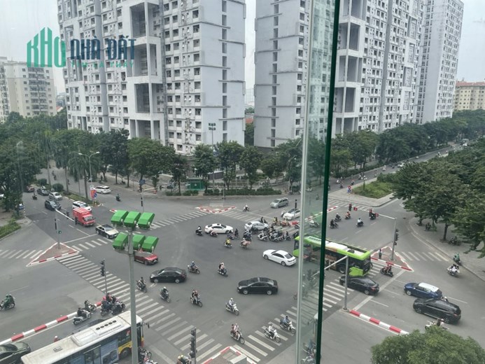 Bán Sàn Văn Phòng Golden Field - Hợp đồng thuê đến 2026 - Tỷ suất lợi nhuận 8% - Diện tích 150m2