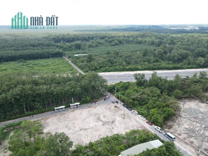 CÒN 3 LÔ CUỐI NẰM NGAY QUỐC LỘ 13 CÁCH CHỈ 500M