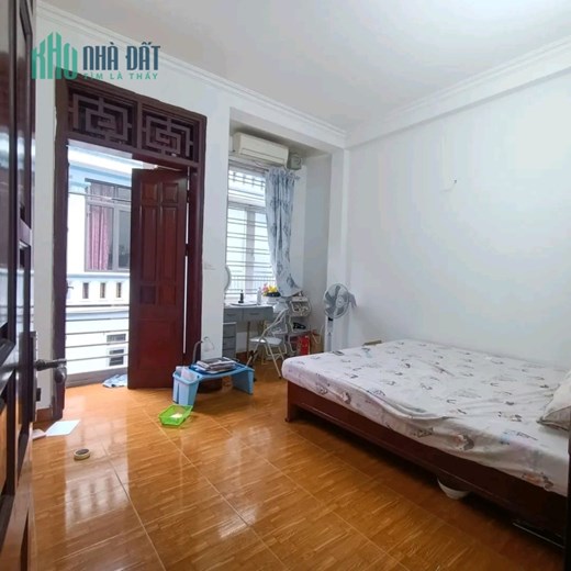 Nhà Lô Góc, sát ô tô Hồ Tùng Mậu- Cầu Giấy, 37m×5T, ô chờ thang máy, giá 5.2 tỷ
