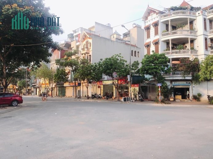 PHÂN LÔ VẠN PHÚC, MẶT CHÍNH KINH DOANH, 7 TẦNG THANG MÁY THÔNG SÀN