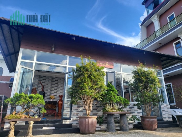 Cho thuê khách sạn phường 7-Hơn 3 triệu/tháng