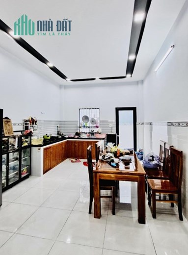Nhà mặt tiền kinh doanh DT 4x18 giá chỉ có 4.95 tỷ Hiệp Thành Quận 12