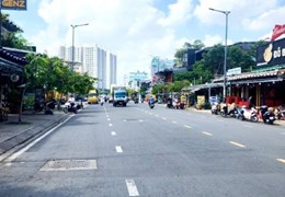 Bán Nhà Tô Hiệu, Tân Phú, Xe Hơi Đậu Tới Nhà, 4m x 10.5m, Giá Cực Tốt Chỉ 3.3 Tỷ