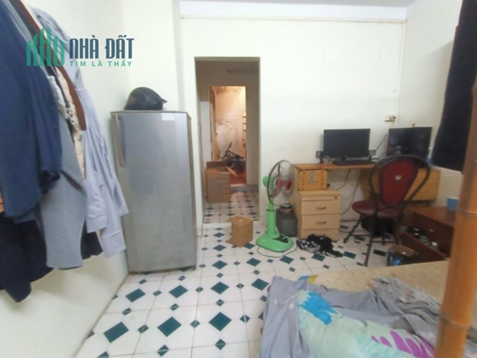 Bán nhà Kim Mã, Ba Đình 30m x 3PN, ngõ nông, KD online, giá 2.3 tỷ. LH: 0366051369