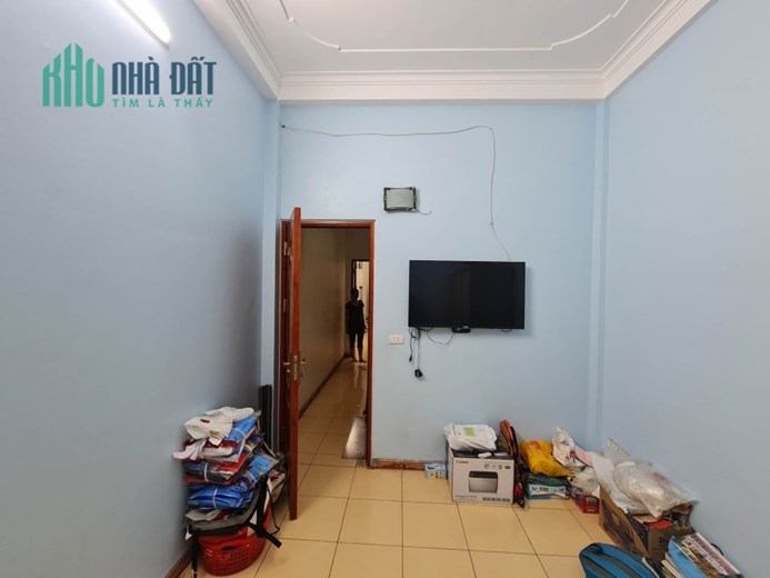 Bán nhà mặt ngõ 616 Kim Giang 41m2, 5 tầng giá 4.9 tỷ