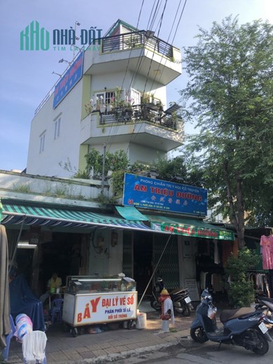 Nhà bán Mặt Tiền Chợ Phước Bình, 4x12m 2L,ST. Giá nhỉnh 8tỷ - T29