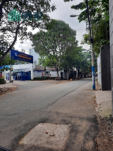 Nhà bán Mặt Tiền Chợ Phước Bình, 4x12m 2L,ST. Giá nhỉnh 8tỷ - T29
