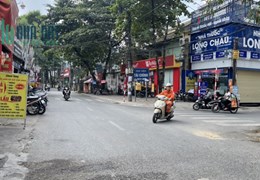 Cho Thuê Nhà 5 Tầng Mặt Phố Đường Lê Văn Hiến, Phường Đức Thắng, 30m2 14tr/tháng 0966931622.