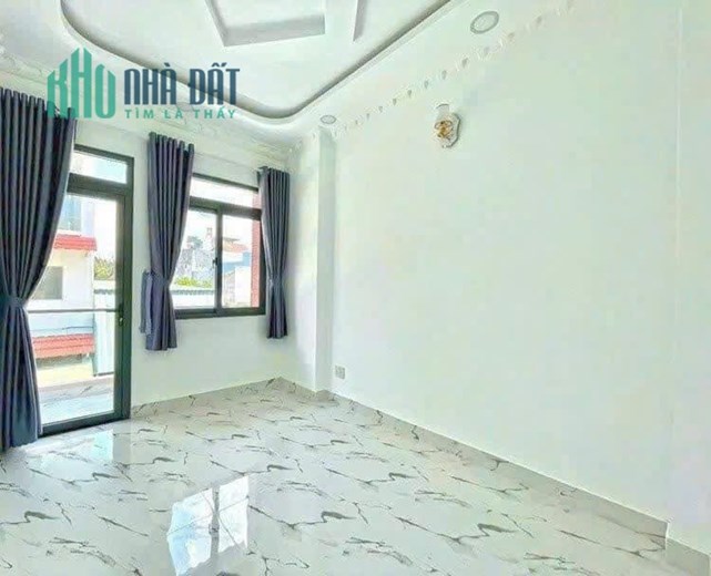 Bán nhà 3 tầng GÓC 2 MẶT TIỀN, lô nhì Nguyễn Thị Hương Nhà Bè, nhỉnh 5 tỷ.
