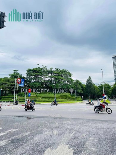 KHÔNG GIAN XANH - SỐNG ĐẲNG CẤP - PARKCITY - 120M NHỈNH 20 TỶ