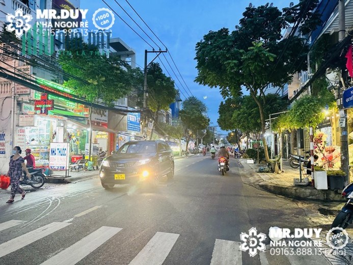 Bán nhà mặt tiền Âu Dương Lân Phường 3 Quận 8 4x12 4 tầng kinh doanh