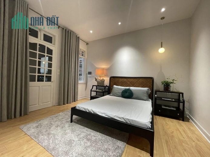 Chính chủ bán CHTT phố Đoàn Thị Điểm giá 1.93 tỷ, 60m (sổ 38m). Oto đỗ
