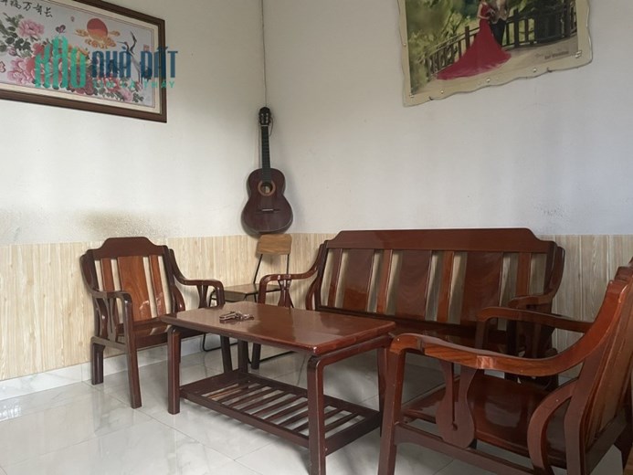 Bán nhà 4x17m Dương Đức Hiền, Tân Phú 71m2 xe tải tận nhà giá 4,9 tỷ