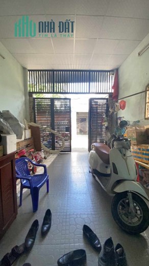 Bán Nhà Vị Trí Đẹp, Đường số 8, DT- 81mz, 4mx 20.5m, nhỉnh 4 tỷ Linh Xuân, Thủ Đức.