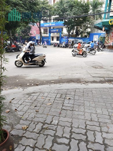 O94lO7l689 BÁN. Nhà mặt phố Quốc Tử Giám 131/150m², 6 tầng, MT 5.1m, 35 tỷ Đống Đa